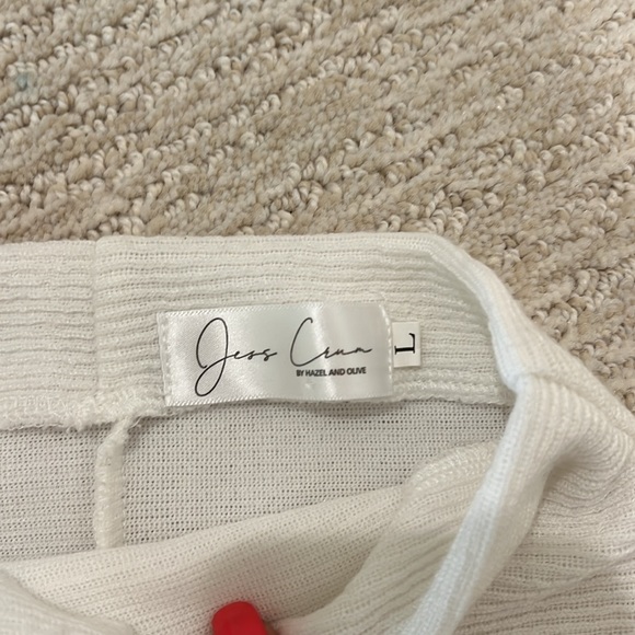 Jess Crum by Hazel & Olive Creamy Winter White Ribbed Long Sleeve Mock Neck Top - Picture 4 of 10